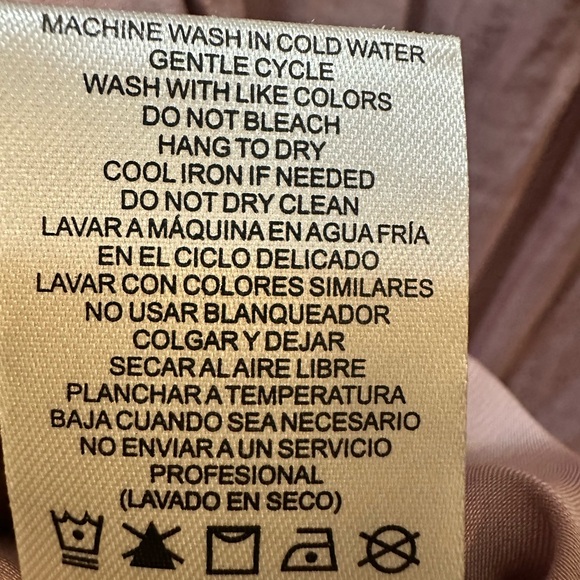 Hilary Radley Light Pink Sleeveless Blouse - Picture 5 of 5